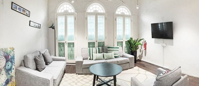 Singapore Furnished Office team room