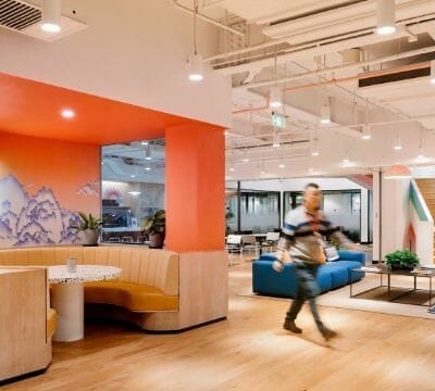 UE Square Office Lounge